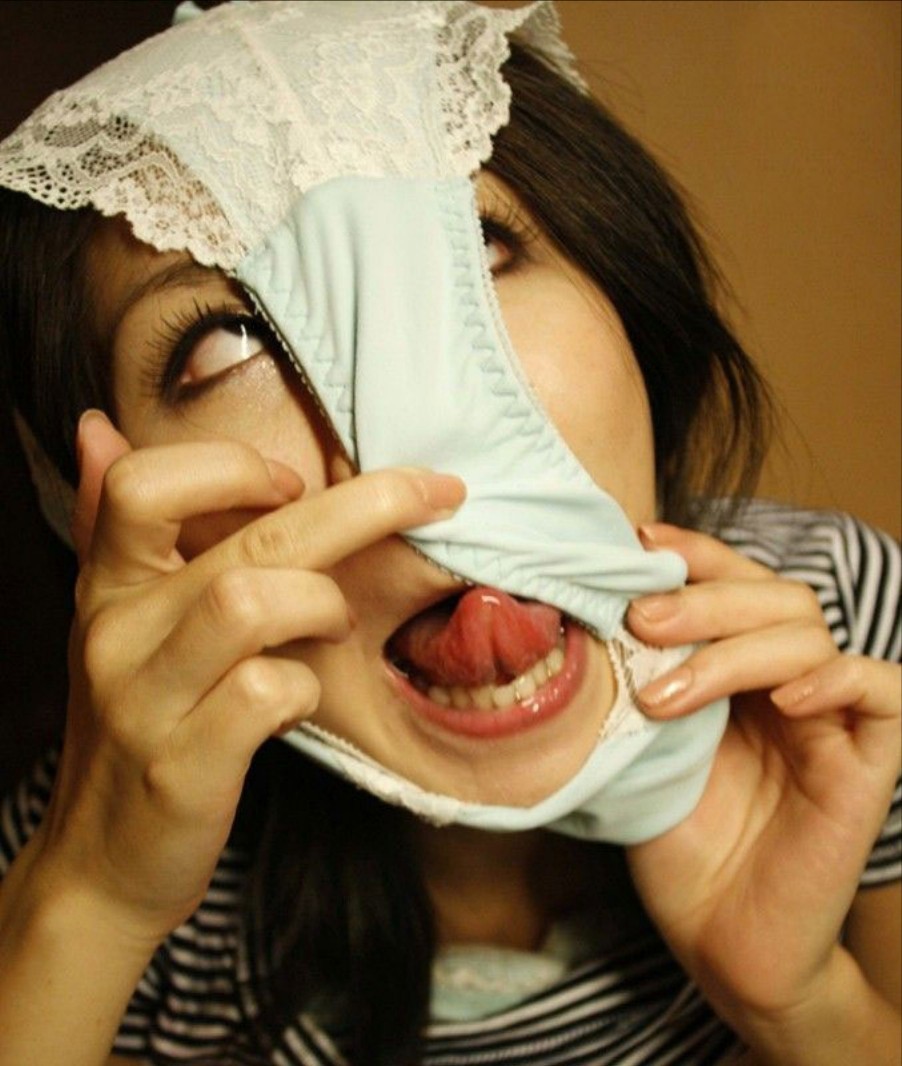 badmanbadplace:  Women who like to sniff their own soiled panties It is not just
