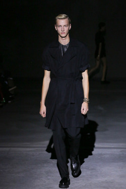 Derriuspierre:  Tokyo Fashion Week: Dressedundressed Spring/Summer 2013 Dressedundressed