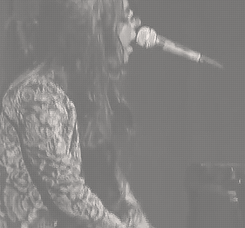 0hmygaga:  lady gaga + piano 