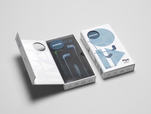 Muggie RamadaniSimplicity perfected with this packaging for an audio design company from Denmark.
