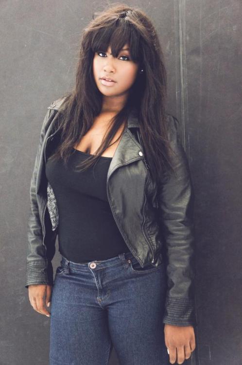 loveallchubbygirls:  Brianna Harrington is the plus size model winner for kardashian plus line 