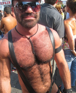 Manly beefy nips