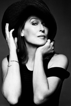 applemaplemapleapple:  Meryl Streep 