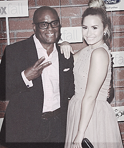  L.A. &amp; Demi » besties. 