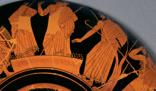 thegetty:  One of the earliest depictions of voting in art: Greek chieftains use pebbles as ballots 