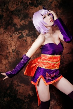 weheartcosplay:  Ayane - DAR OR ALIVECosplayer: