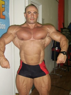 MuscleNerd