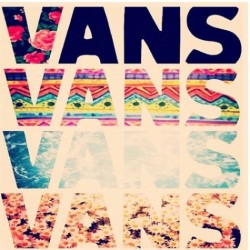 vale74:  VANS &lt;3 &lt;3 &lt;3  