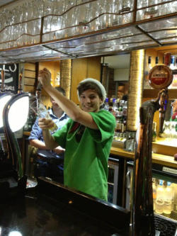 Sassinstripes:  Harrystylesdaily: @Crownbawtry: Check Out Louis Tomlinson From One