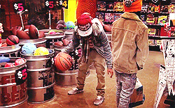 lovingray2wice:cwmg:Awww, I Remember This :)  OMG! I’ve been waiting for this gif set!