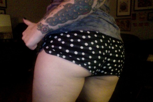 sailorscent: here’s my HAPPY american ass  gohio for not going romney