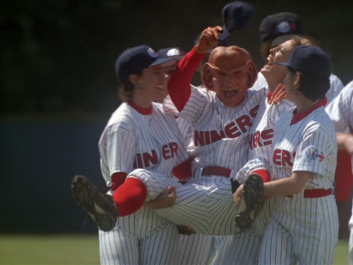 startrekhugs:[image: a photoset of the Niners celebrating after their baseball game. Images from Tre