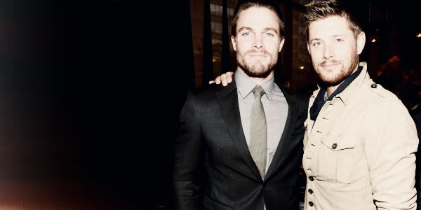 galaxy-defender84-blog:  Stephen Amell and Jensen Ackles 