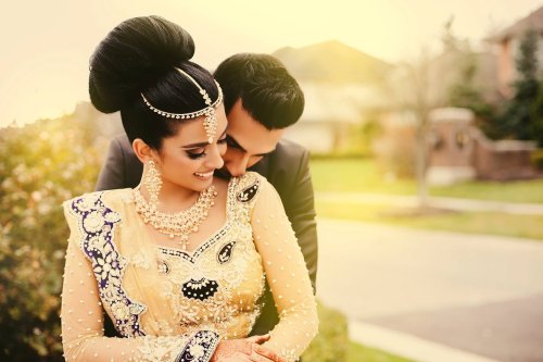 beautifulindianbrides:Photo by:Jessica Kobeissihttp://lithiumirene.tumblr.com/