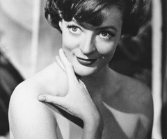 waverindarkness:   amazonpoodle:  hermononucleous:  Can we all just take a moment to appreciate how absolutely flawless Maggie Smith is at any age?  YES WE CAN  ~Dame~ Maggie Smith 