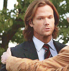 theknifefork:  I forget he was a hugger 