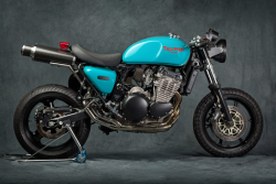 caferacerdesign:  Cafe Racer Design SourceTriumph Super Cooper @caferacerdesign