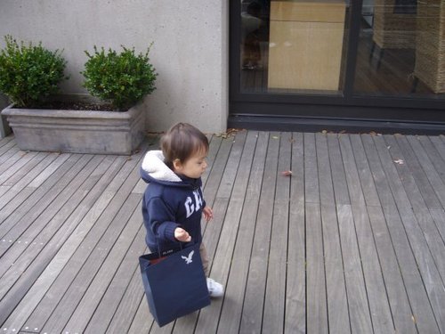  omg i was looking through my cousins pictures and i saw his son walking