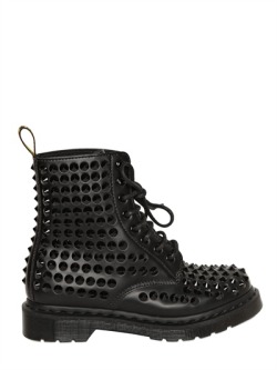 billidollarbaby:   DR.MARTENS - 30MM SPIKE