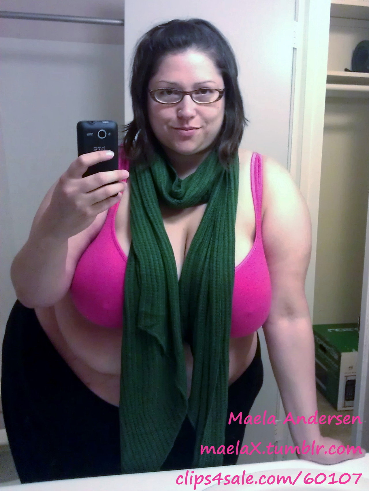 miss-maela:I love pink &amp; green together! My sister bought me this gorgeous