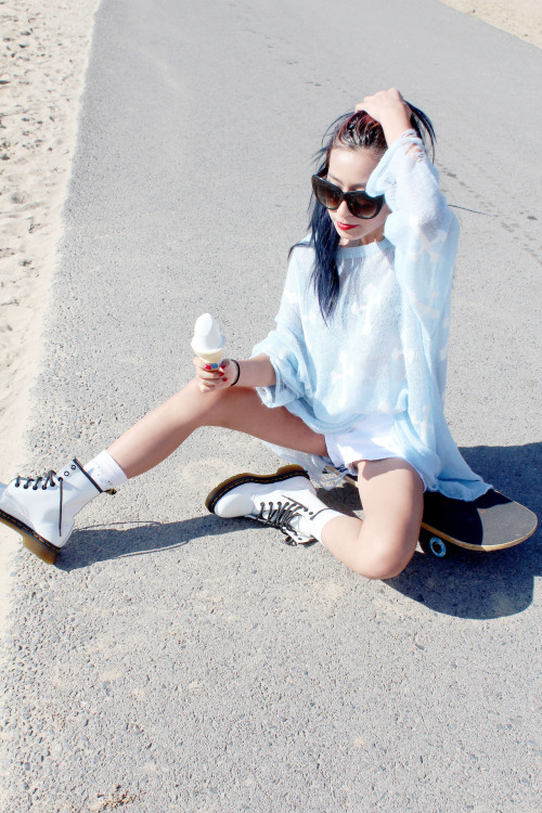 imyourcocaine:  ☯ let me be your cocaine