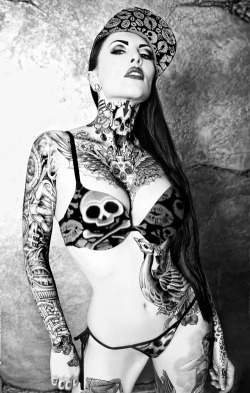 lostbetweenheavenandhellx:  Follow me if you want more tattoos, sexy ladies and well Im totally awesome so comeon and follow me :D 