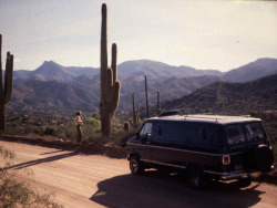 noelle0199:rollinheavy:Desert Style  I was born a ramblin’ man..