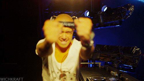 infinitely-impossible:  <3   love me, willem.