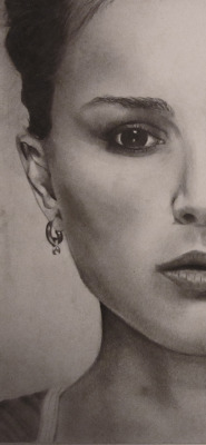colourthisworld:  jmbkat14:  virtu4lprincess:  theimperfectpeople:  inferior-thoughts:  nevergoingtobethesame:  alyssaemilie:  i know that no one will care, but this is part of my drawing of natalie portman.  this is beautiful  Holy shit, I didn’t even