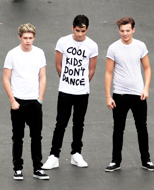 c-hanelkid:  i see what you did there zayn…..