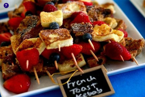 bridenationmagazine:Take a look at these creative ideas on how get rid of the boring buffet line, 