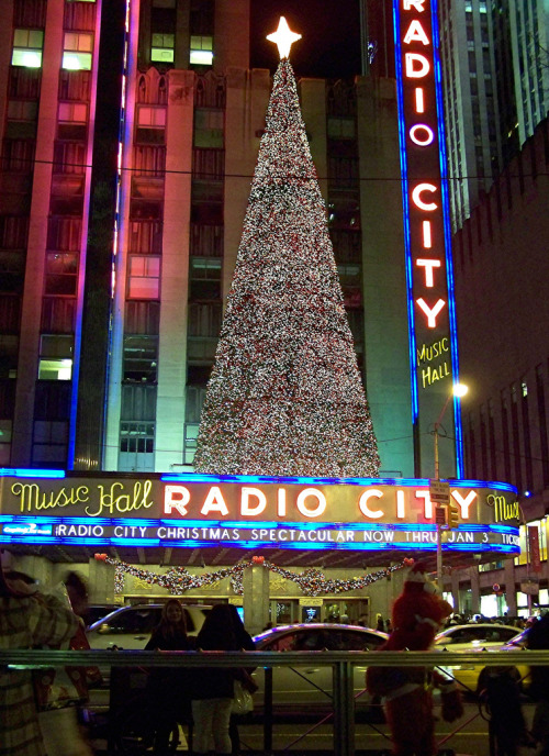 Radio City New York (by Loco Steve)