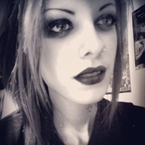victoriaeden:  But give me love over, love over, love over this, ahhhh<3 