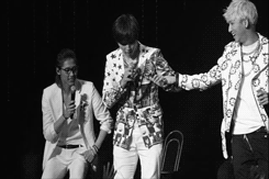orange-sandeul:  Baro’s ‘Kanojo’ 