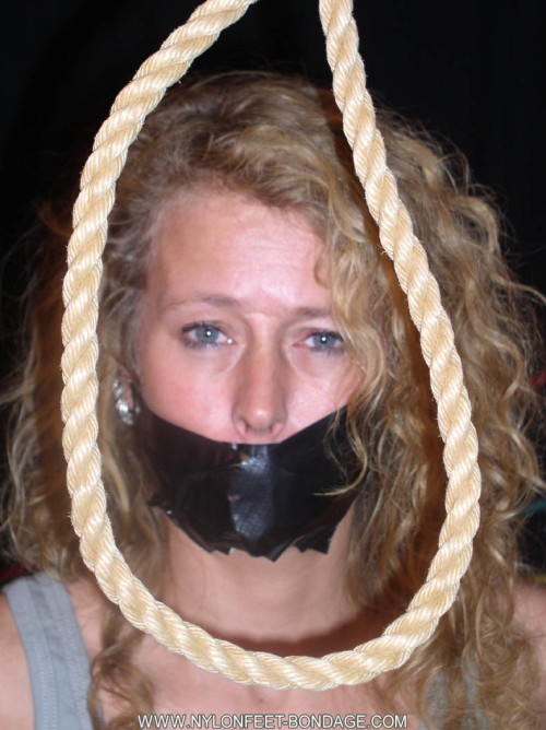 Nice noose play. adult photos