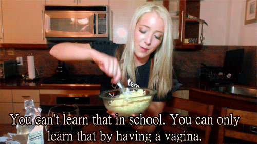 makemelaughgifs:   