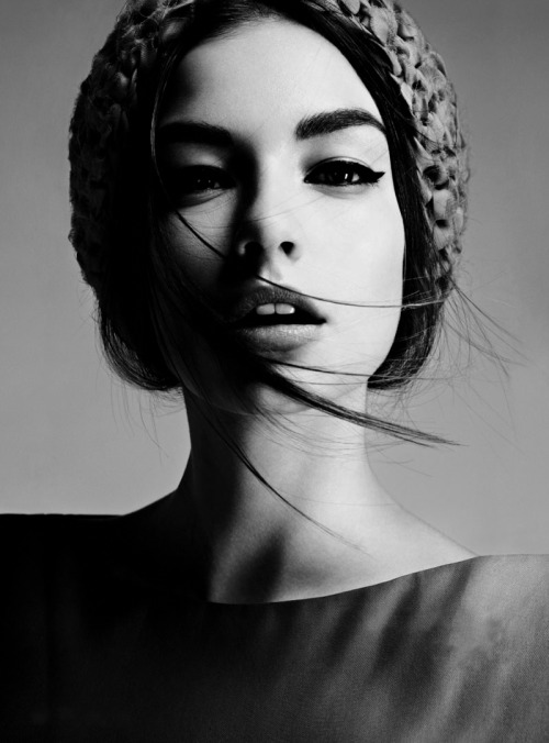 ain-t-no-love:  Model - Eszter Boldov Photography - Damon Baker Publication - InStyle UK March 2012 