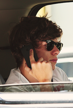 haroldsbadgirl:  This are one of my favourite pictures of harry 