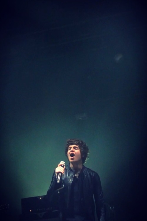 Luke Pritchard from The Kooks live at Splendour in the Grass 2012 (: