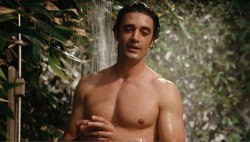 nakedcelebrity:  Gilles Marini in Sex and The City