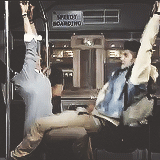 omgzarry:  “Yeah, me and Harry are actually dating.” 