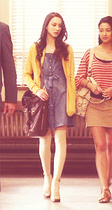 eternalmidnights-blog:  Spencer Hastings + knee high socks 