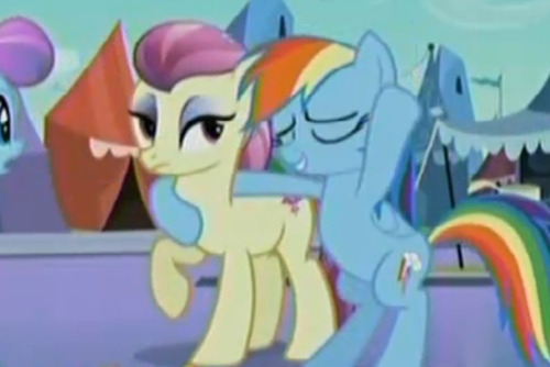 flutterwhat:  stop hitting on the crystal ponies, rainbow dash. 