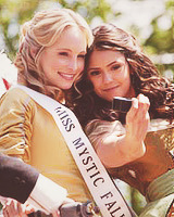 allsonargent:  9 pictures of Candice &amp; Nina - requested by anon 