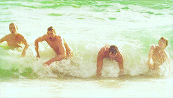 alekzmx:  Jake Mosser, Jonah Blechman, Aaron Michael Davies and Jimmy Clabots getting