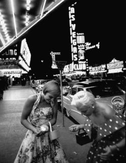 vintagechampagnefever:  A couple of good time girls leave a Vegas casino (1954)