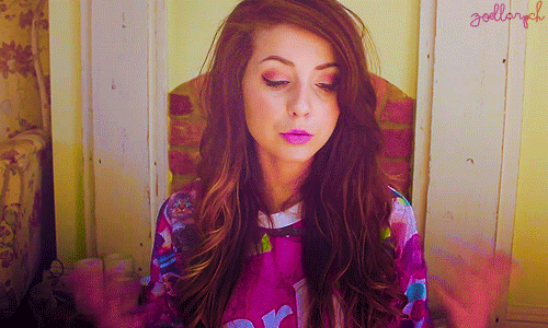 MarinaRPH ♥ — Zoe Sugg - Zoella (Gif Hunt)