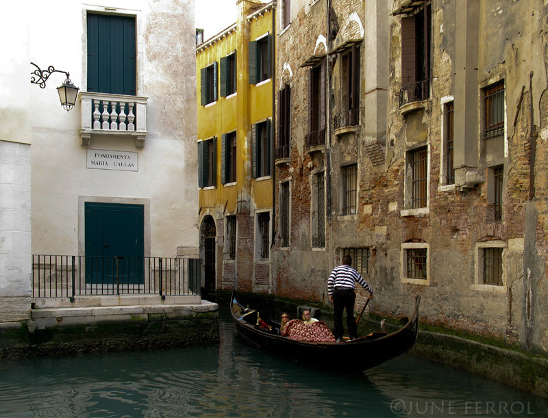 laurabfernandez:  self-xpression:  FONDAMENTA MARIA CALLAS VENEZIA copyright ©JUNE