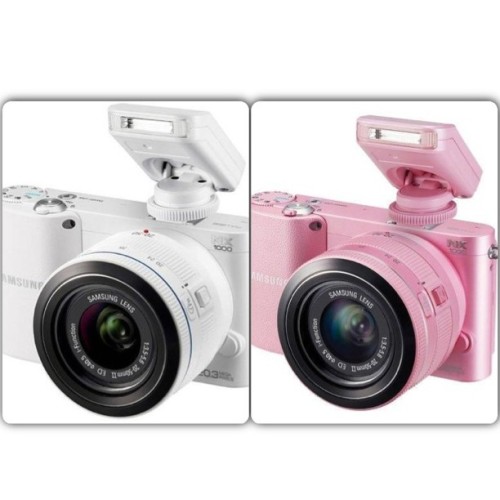 nathigamboa:  #Samsung #nx1000 #pink #white #camera #cámara #20,3 #megapixeles