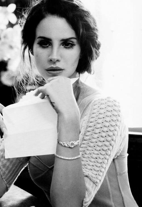 XXX ikilledlanadelrey:  Lana Del Rey  photo